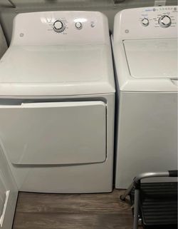 GE Washer and Dryer Set