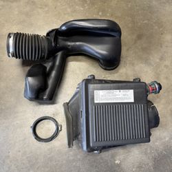 OEM 99-07 Chevy Silverado GMC Sierra 4.8 5.3 6.0 Air Cleaner Intake Tube