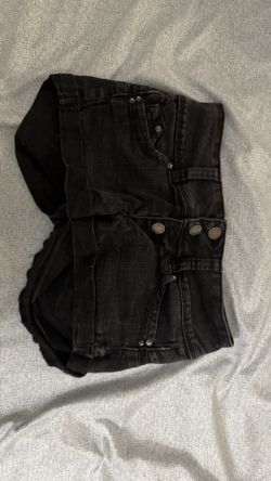 XS Black jean Shorts