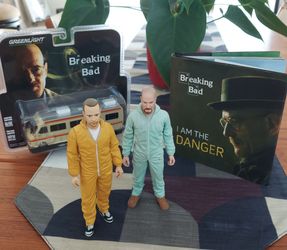 Breaking Bad Collection: Figures, Book & Truck