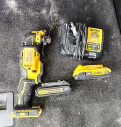 DeWalt multi tool