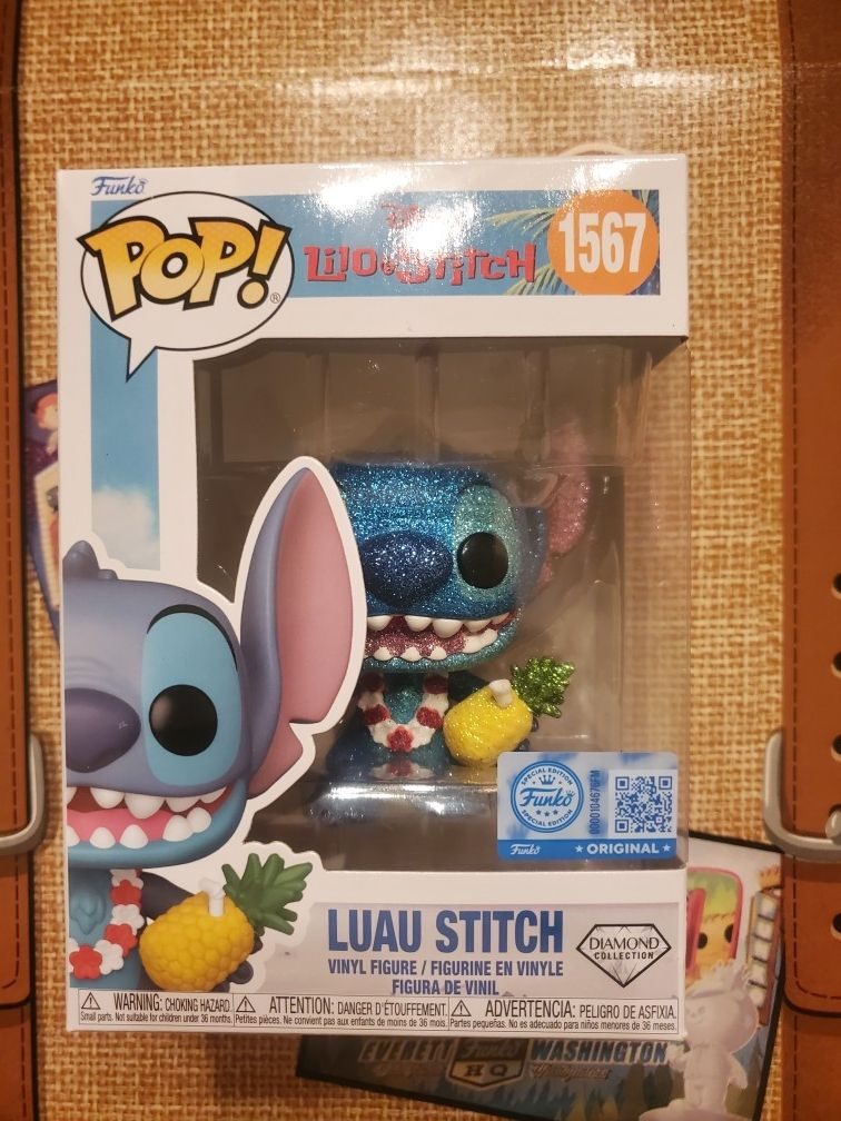 Luau Stitch Funko Pop