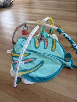 Infantino Go Gaga! 4-in-1 Twist & Fold Activity Gym