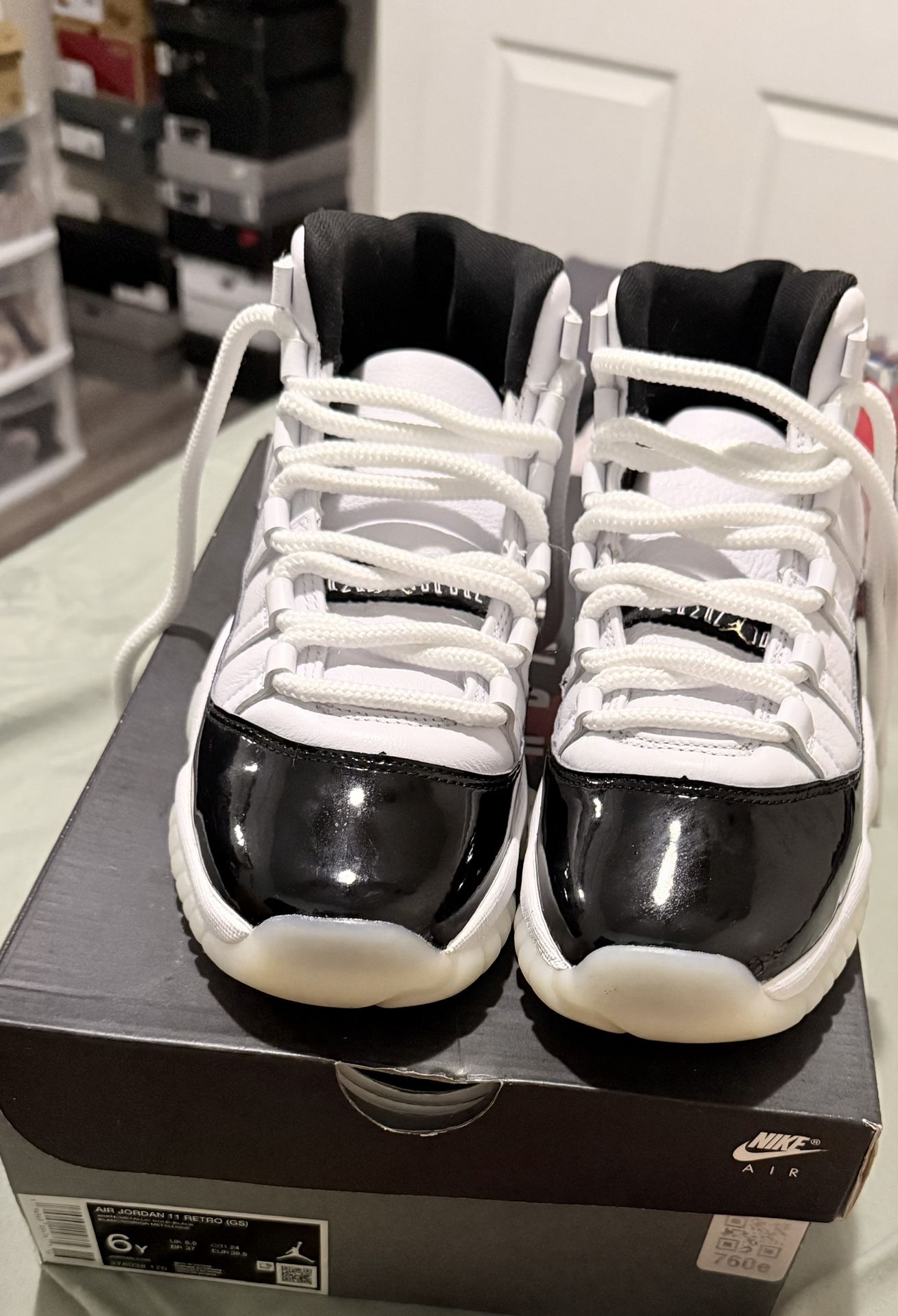 Air Jordan 11 Retro Gratitude/ Define Moments 6y