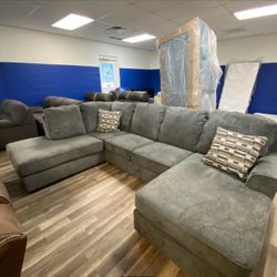 EVERYTHING MUST GO!!!! Grey U Shaped Sectional
