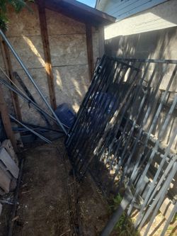 Pool Gate