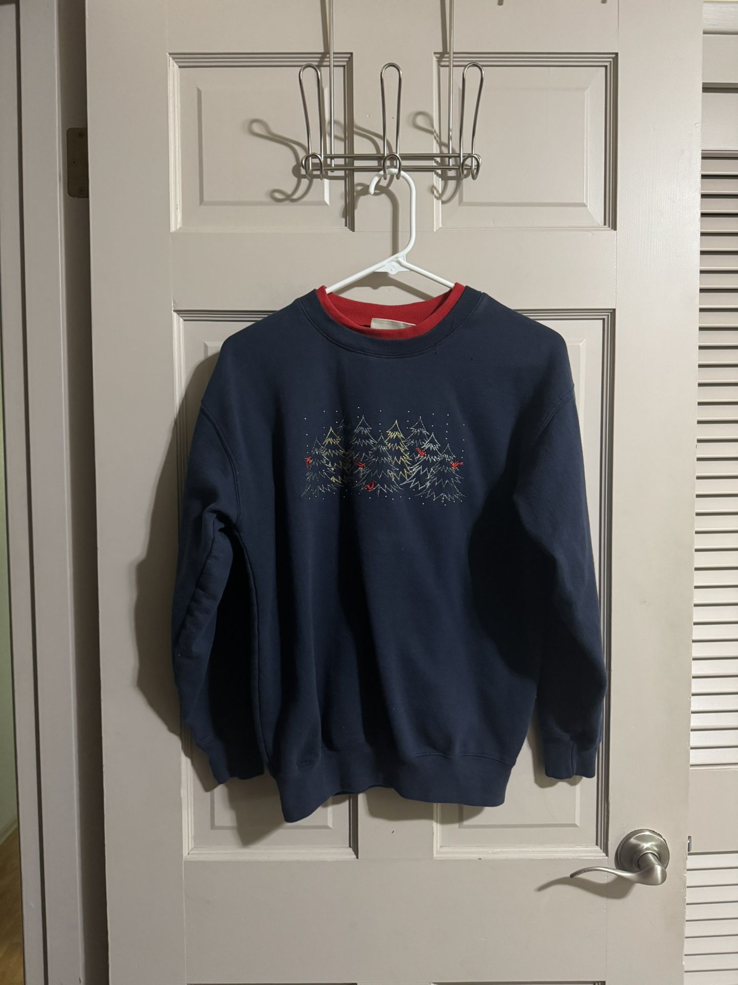 M&C Sportswear Christmas Womens Small Embroidered Sweatshirt Trees Cardinals