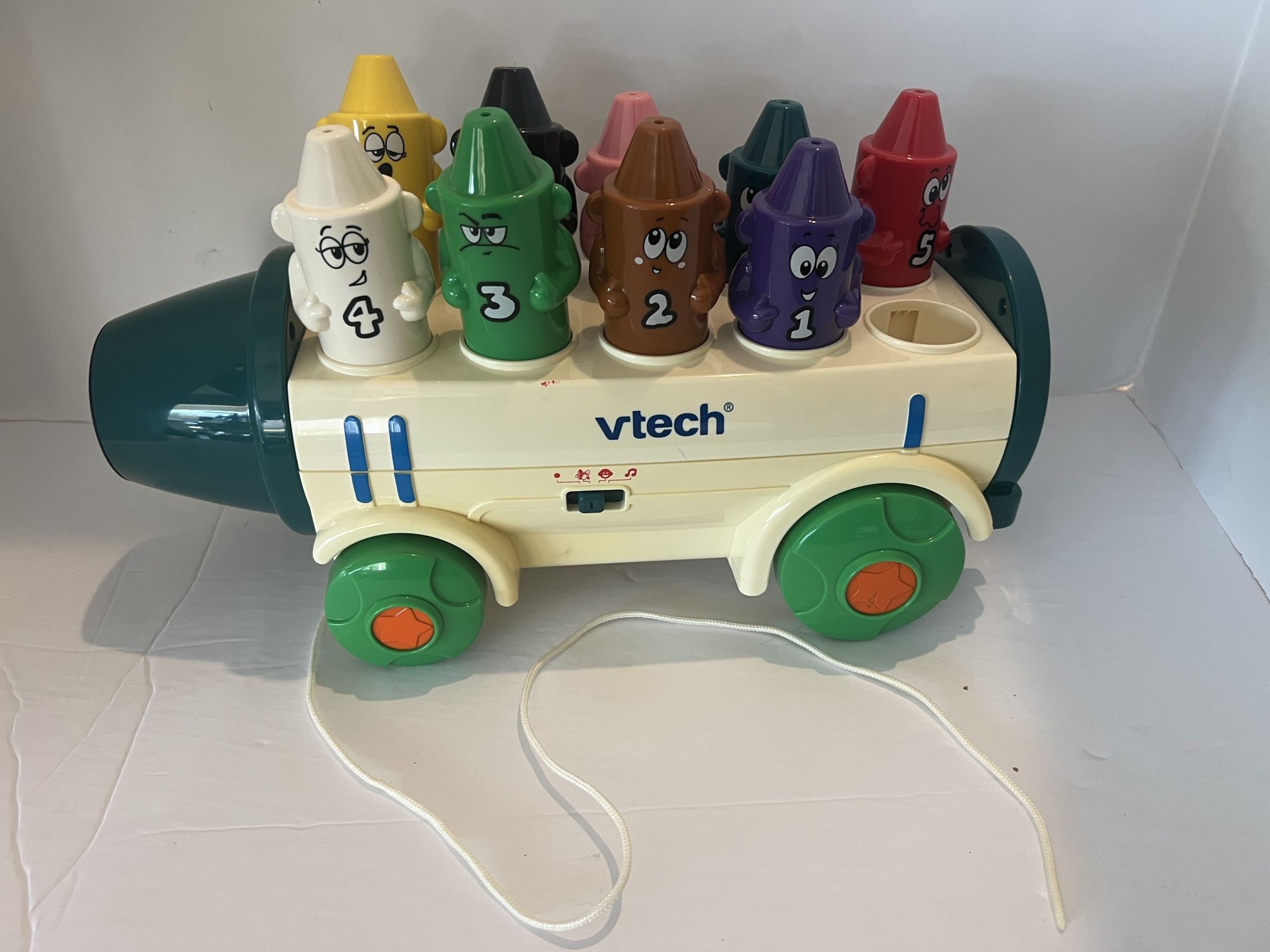Vintage Vtech Pull ‘n Play Color Express Toy Baby Toddler Learning Toy