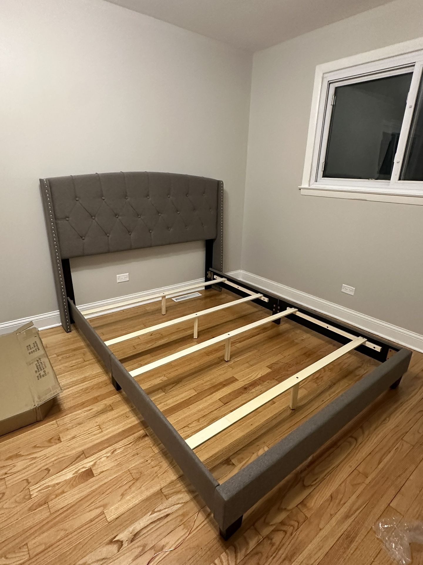 Queen Bed Frames In Stock . Fast Delivery 🚚 