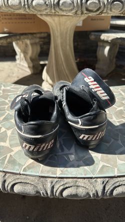 Bike Kids Sz6 Baseball Cleats