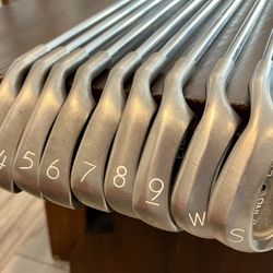 Ping Eye 2+ Iron Set - Black Dot, 3-S