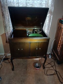 Victrola Vv210