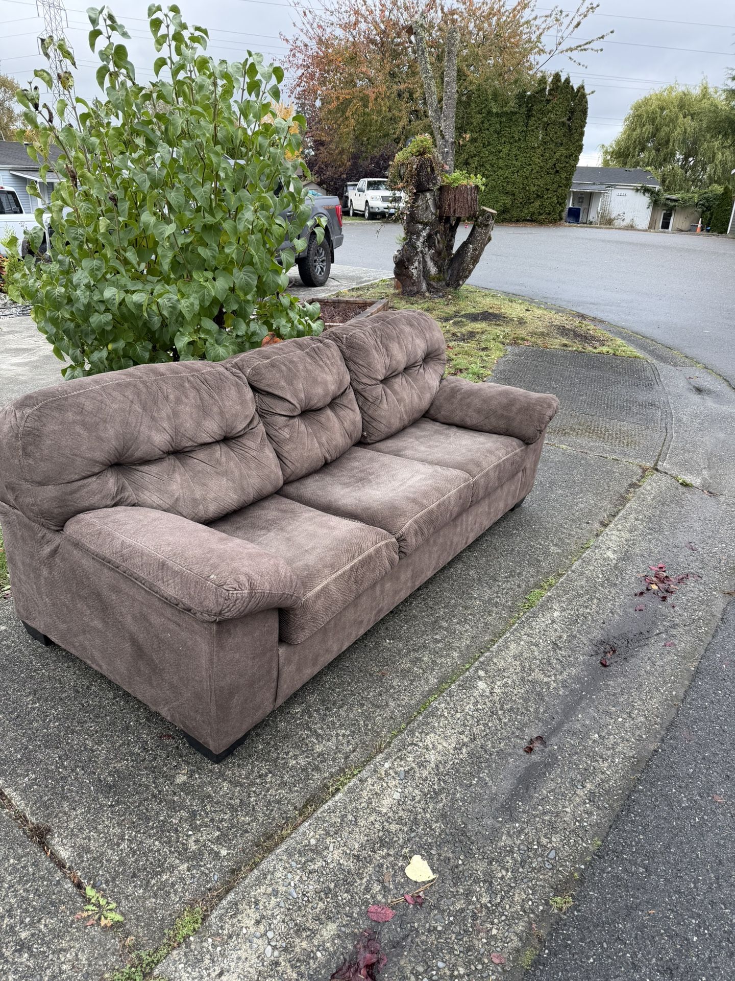 Free Couches