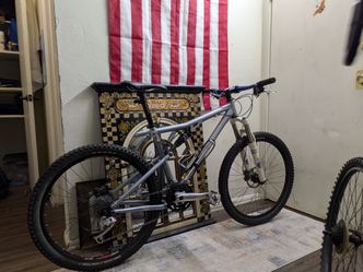 26-in Santa Cruz Blur XC