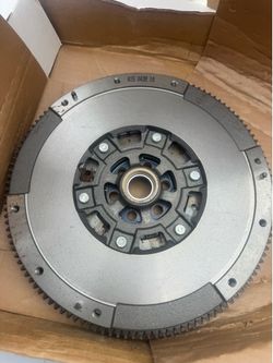 LuK DMF151 Clutch Flywheel For 2007-2012 Nissan Altima Sentra (new, But Rusted)