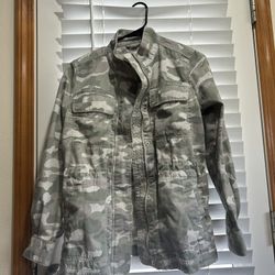 GAP Utility Camo Jacket, Camouflage, size Small, Green and Gray, Used
