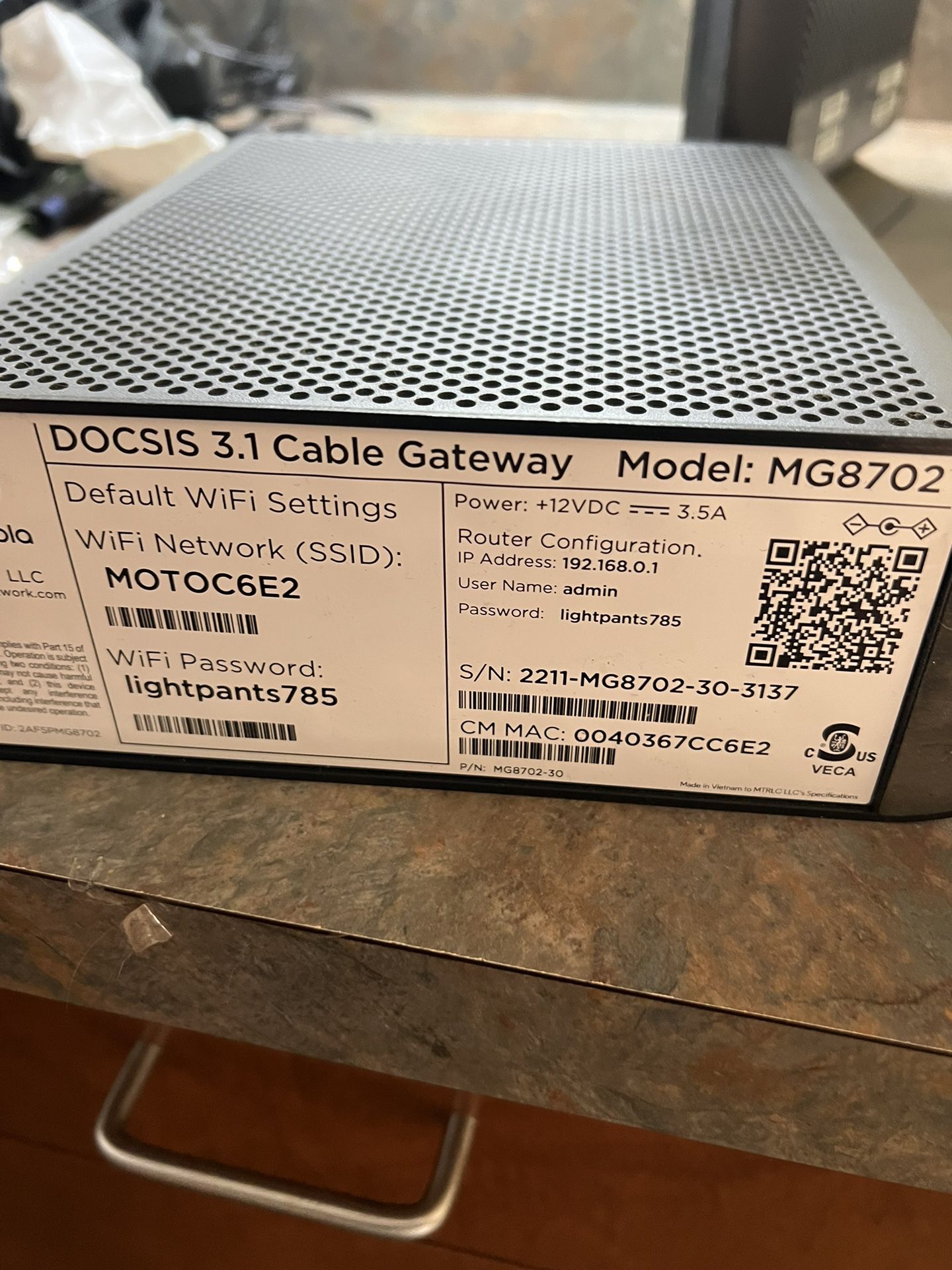 Motorola wifi Cable Modem Router