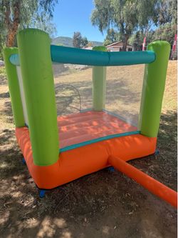 Jump and soar mega inflatable