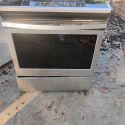Stainless Whirlpool Electric Stove Smooth Top 