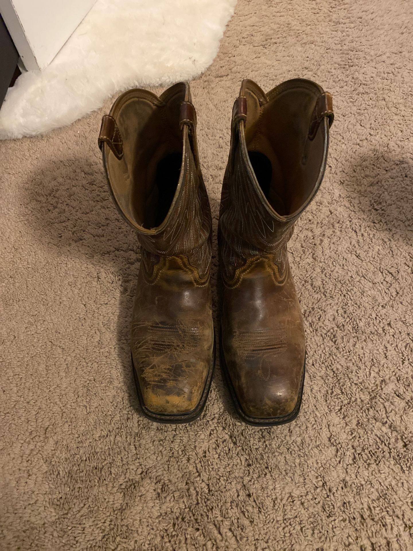 Composite toe ariat work boots (size 12)