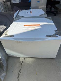 LG washer dryer pedestals