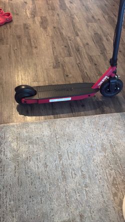 Razor scooter E195