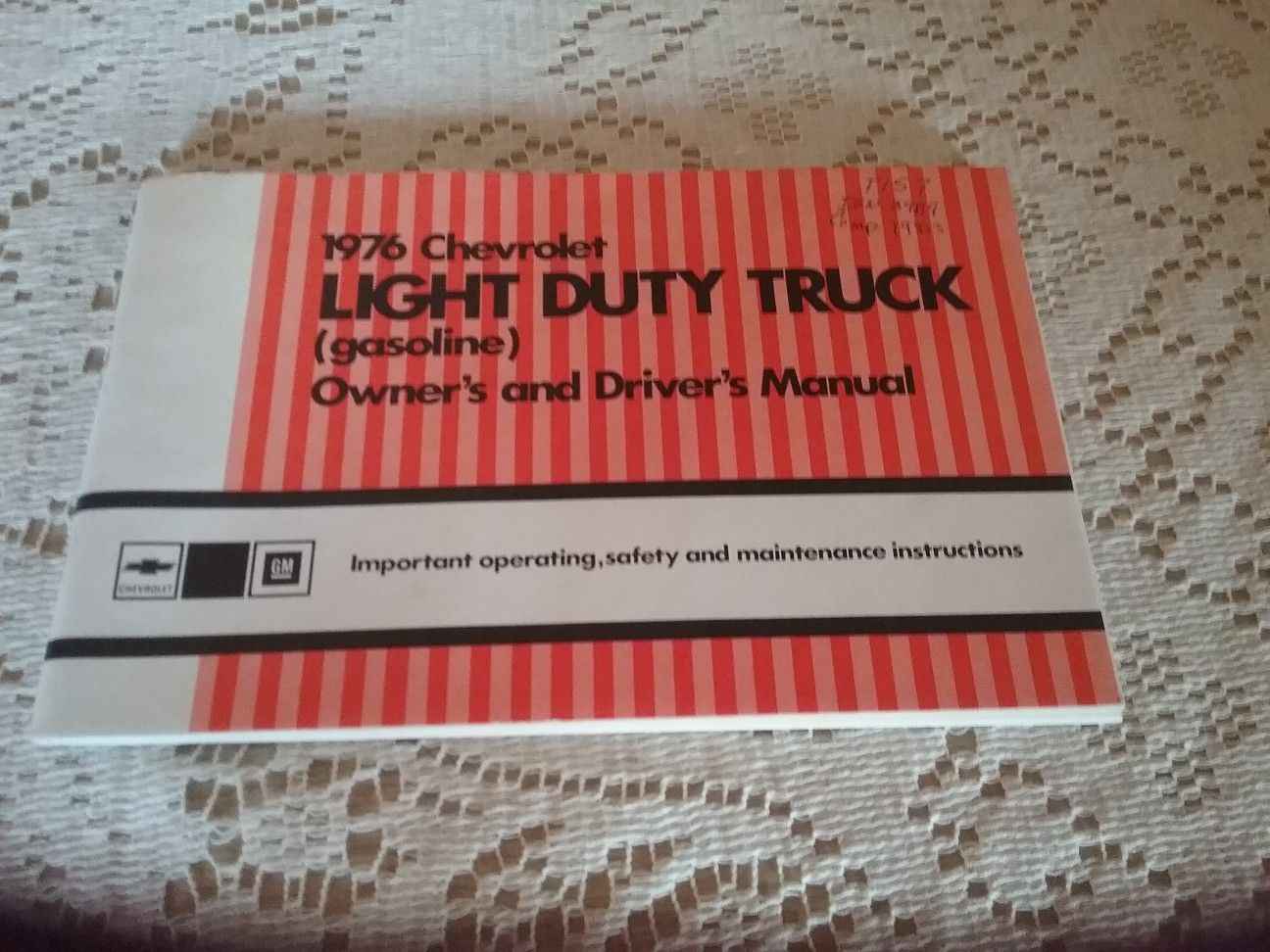 1976 Chevrolet Truck Owner's manual