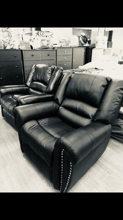 Beautiful gorgeous premium leather couches recliner seat brown and black available