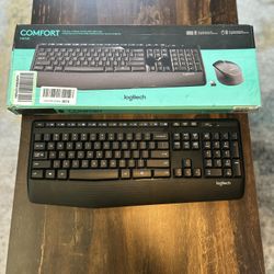 Logitech Wireless Keyboard And Mouse 