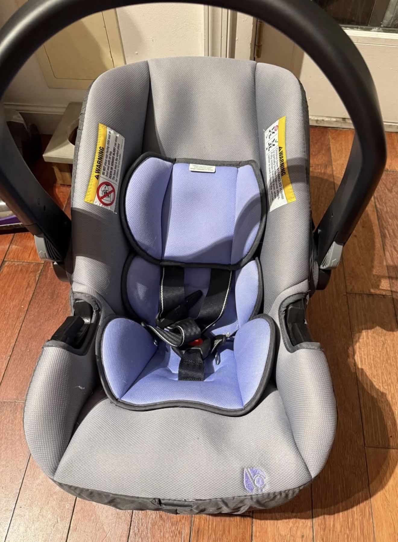 Car Seat with Base