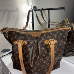 Louis Vuitton mammogram tote normal wear authentic
