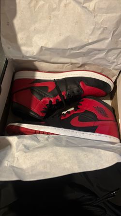 Jordan 1s Mid