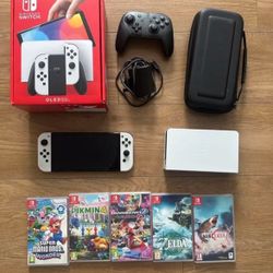 Nintendo Switch OLED Model