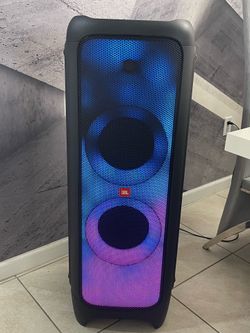JBL speaker