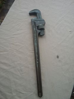 24" Ridgid heavy duty pipe wrench