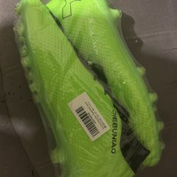 Size 13 Soccer Cleats 