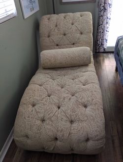 Chaise Lounge