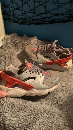 Nike huarache size 4
