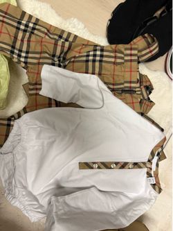 Burberry baby  outfit