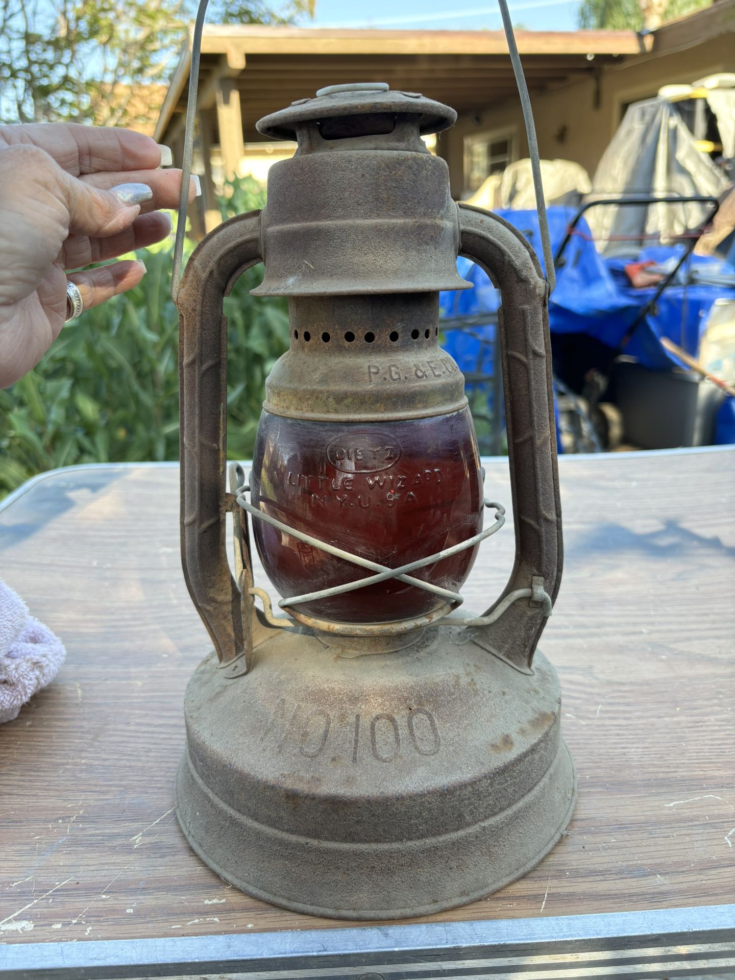 Vintage little Wizard PG &E Red Glass Lantern