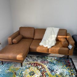 Arroyo Caramel Reversible Sectional Sofa