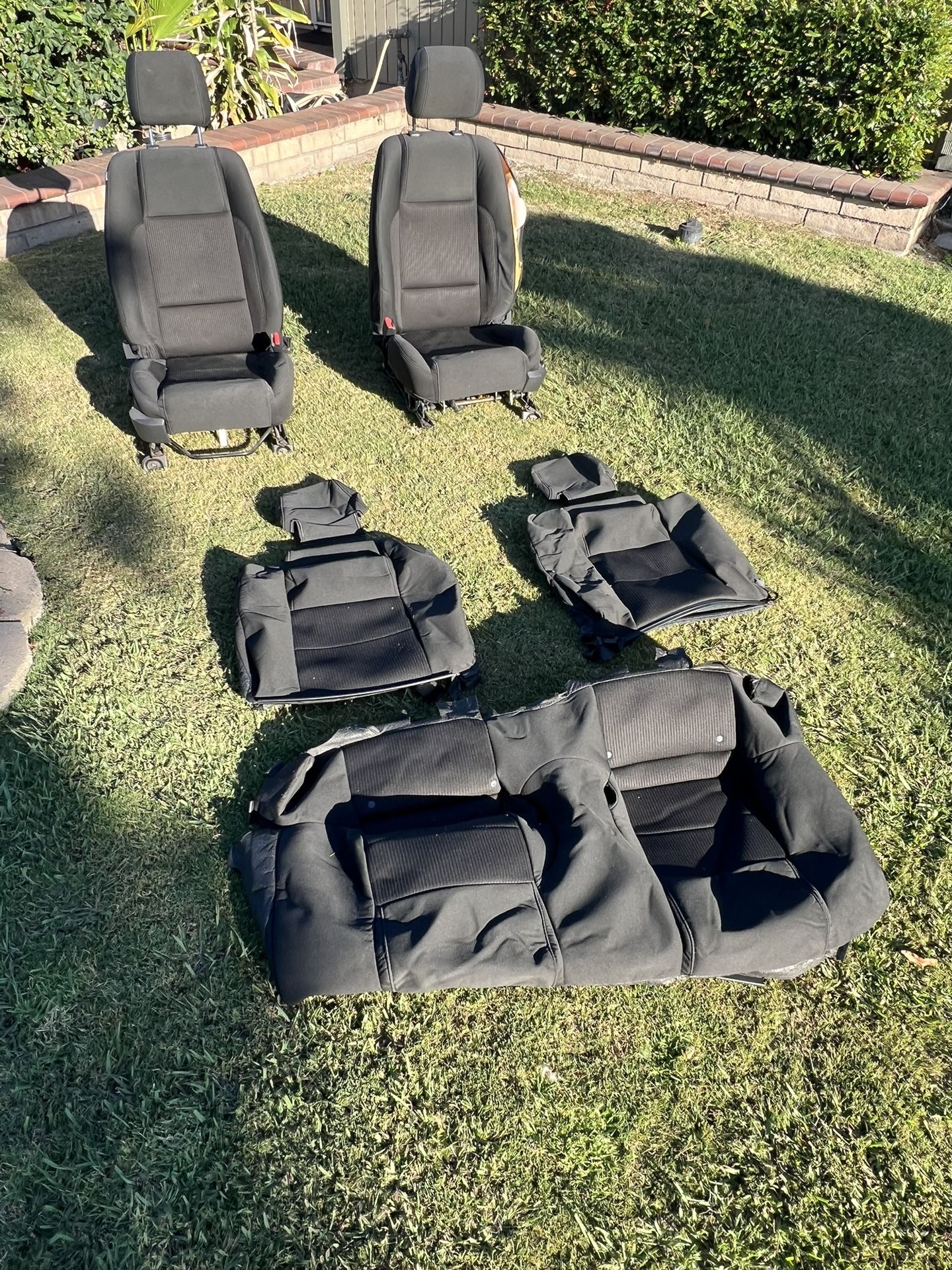Mustang Seats 
