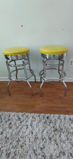 Swivel Chairs | Stools