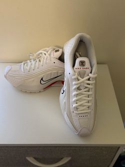 Nike Shox R4