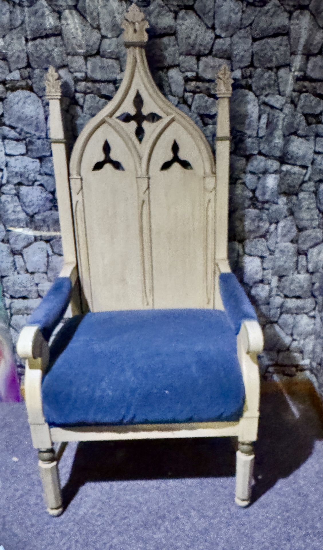 Vintage Throne/Chair