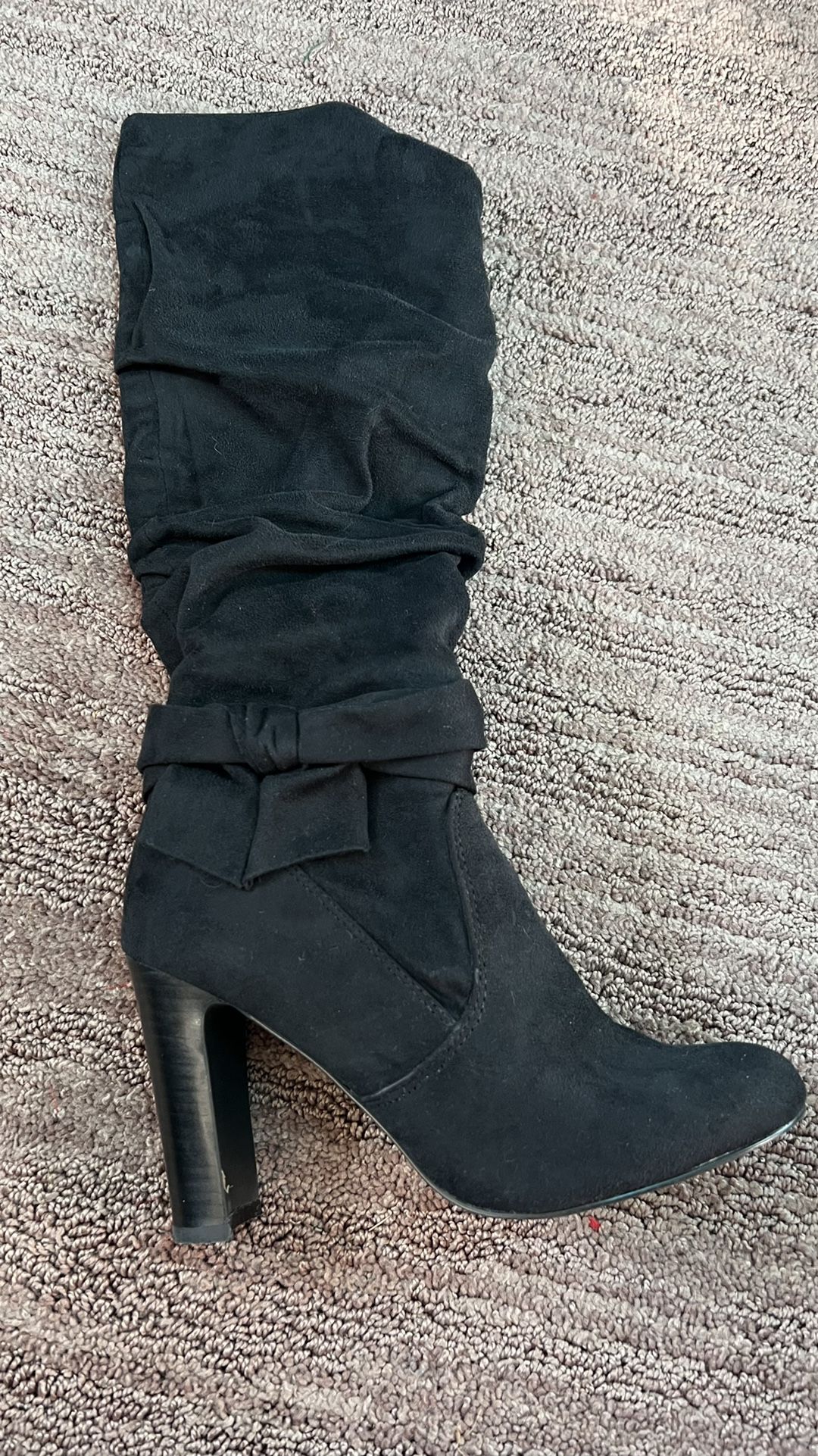 Black Suede Ladies Boots for Sale in Virginia Beach, VA OfferUp