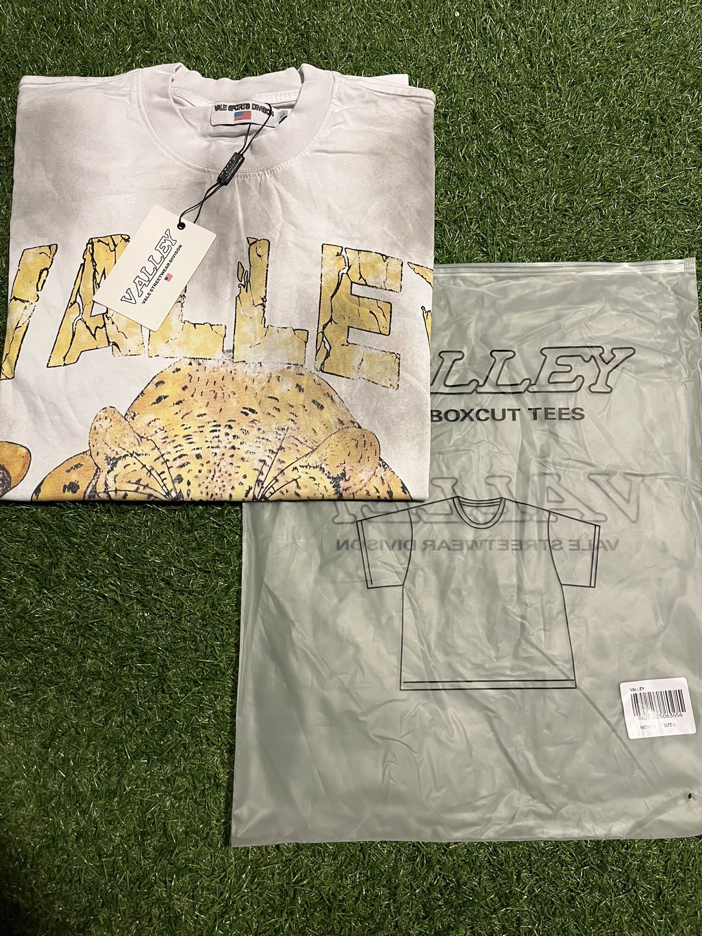*BRAND NEW* VALE SPORTS DIVISION CHEETAH SHIRT “1997 UNITED STATES TOUR” L