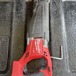M18 FUEL 18V Lithium-lon Brushless Cordless SAWZALL Reciprocating Saw (Tool-Only)