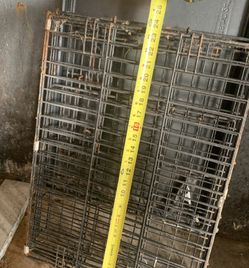 Dog crate small