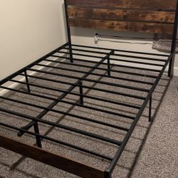 Wooden Bedframe 